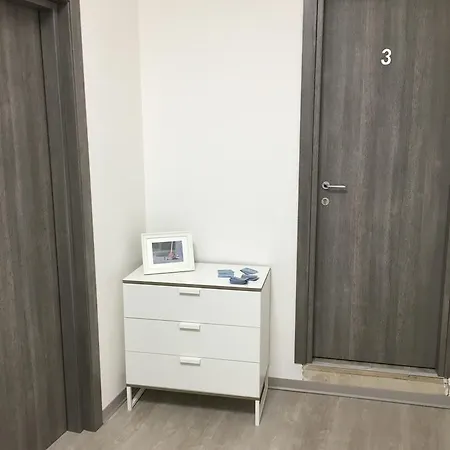 Pensión Almayer La Gaeta