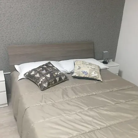 Almayer La * Gaeta